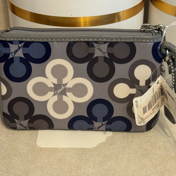 NWT Coach Blue, Grey, Poppy Signature Wristlet Brighter in Person - Picture 3 of 3
